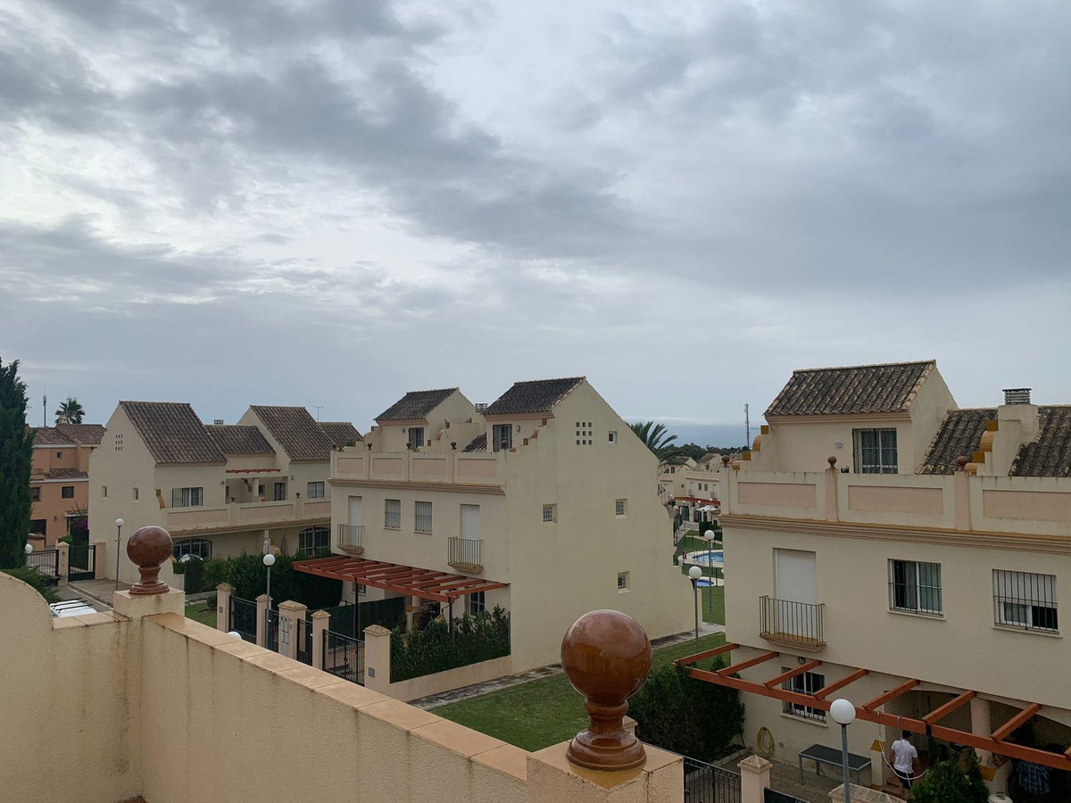 Te koop Herenhuis Costa Del Sol Manilva € 320.000,-