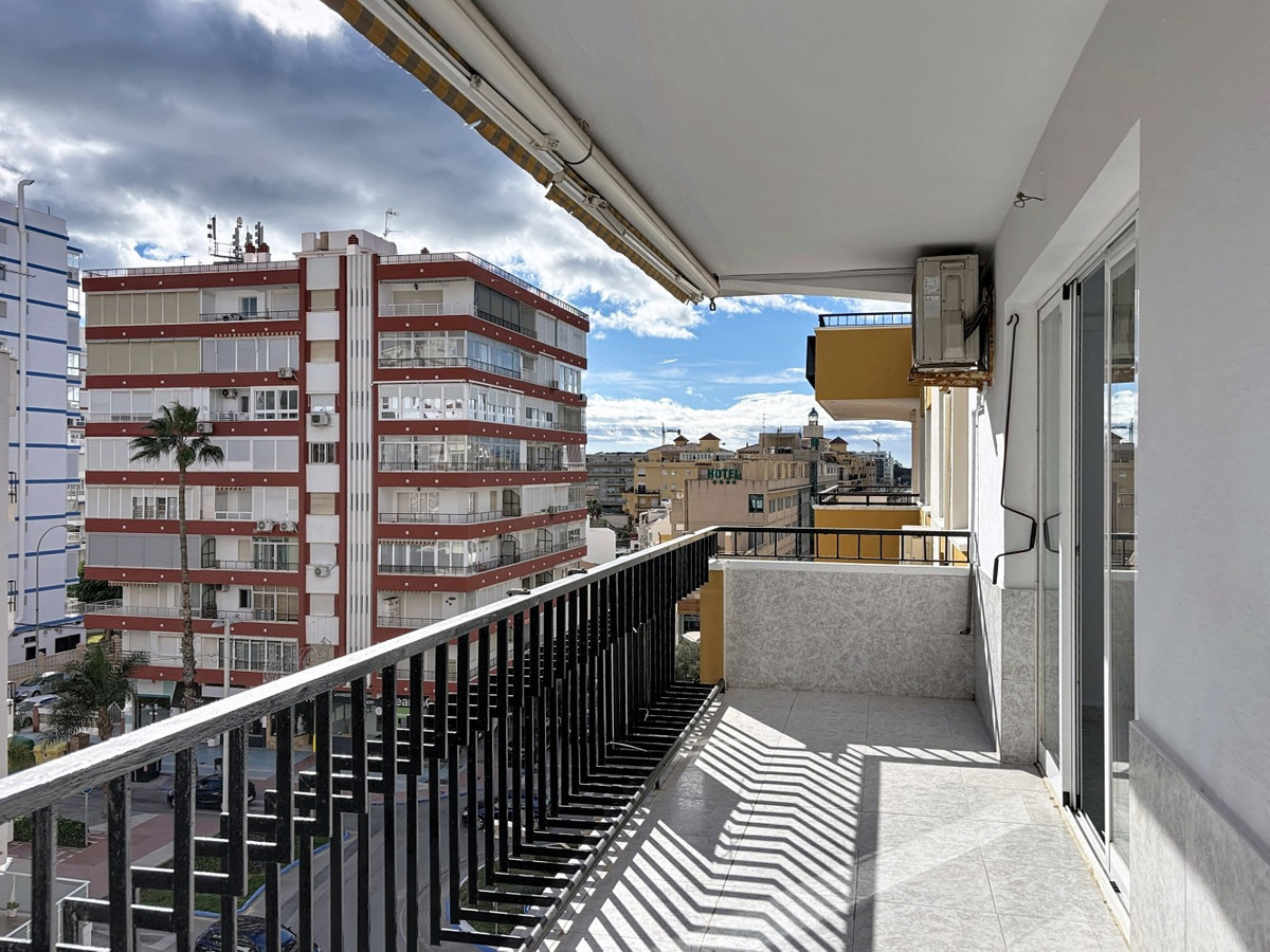 Te koop Middle Floor Apartment Costa Del Sol Torre Del Mar € 319.000,-