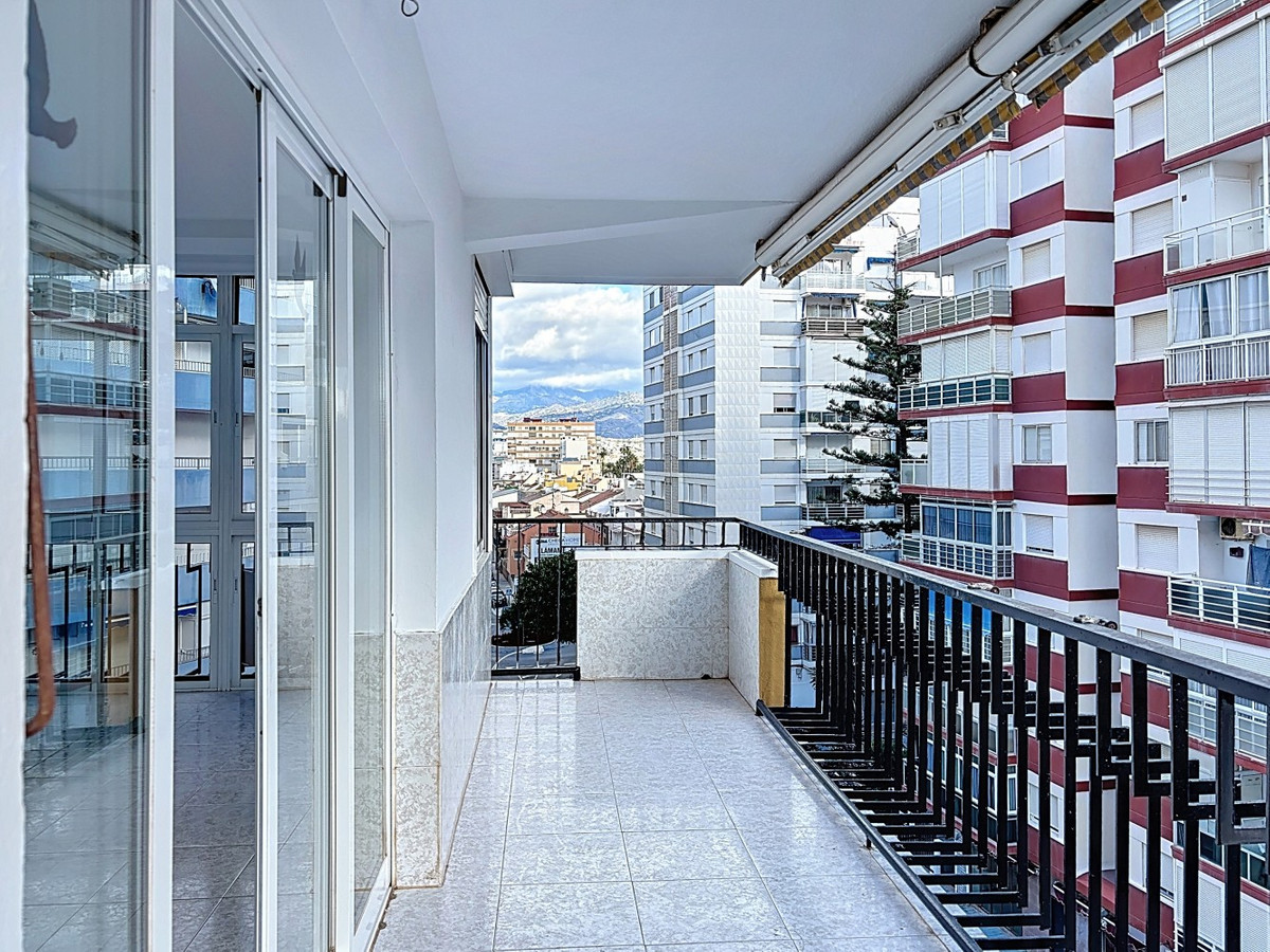 Te koop Middle Floor Apartment Costa Del Sol Torre Del Mar € 319.000,-