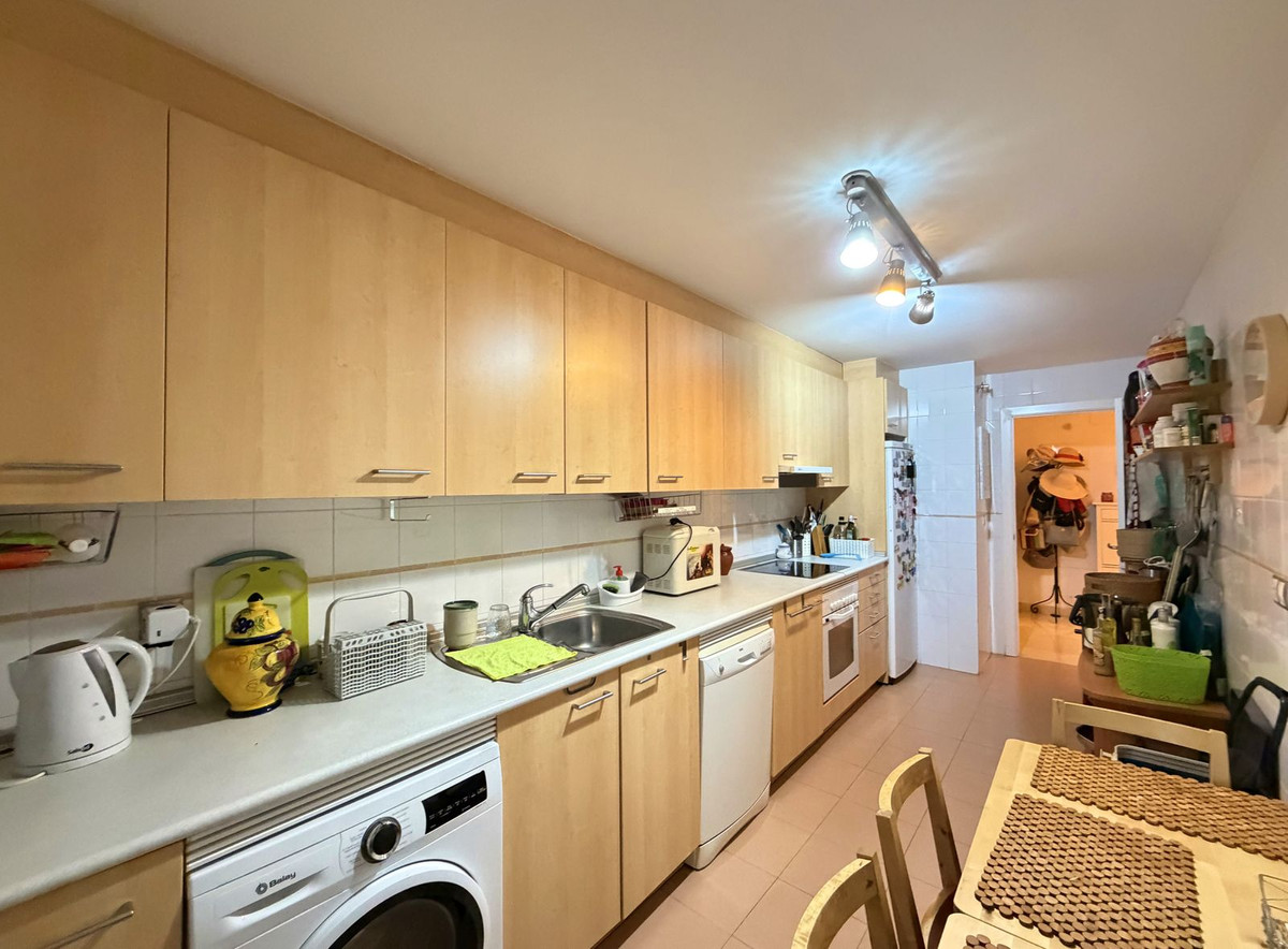 Te koop Gelijkvloers appartement Costa Del Sol San Luis De Sabinillas € 780.000,-