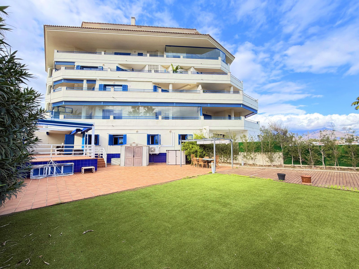 Te koop Gelijkvloers appartement Costa Del Sol San Luis De Sabinillas € 780.000,-