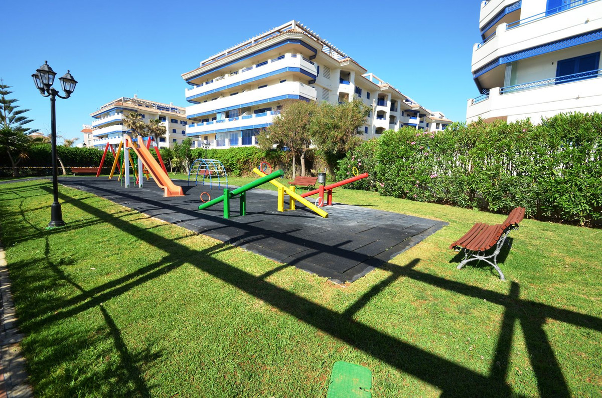 Te koop Gelijkvloers appartement Costa Del Sol San Luis De Sabinillas € 780.000,-