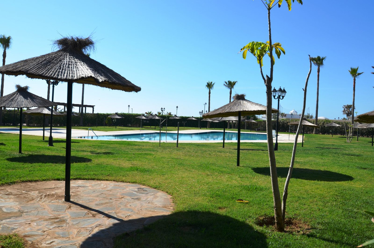 Te koop Gelijkvloers appartement Costa Del Sol San Luis De Sabinillas € 780.000,-