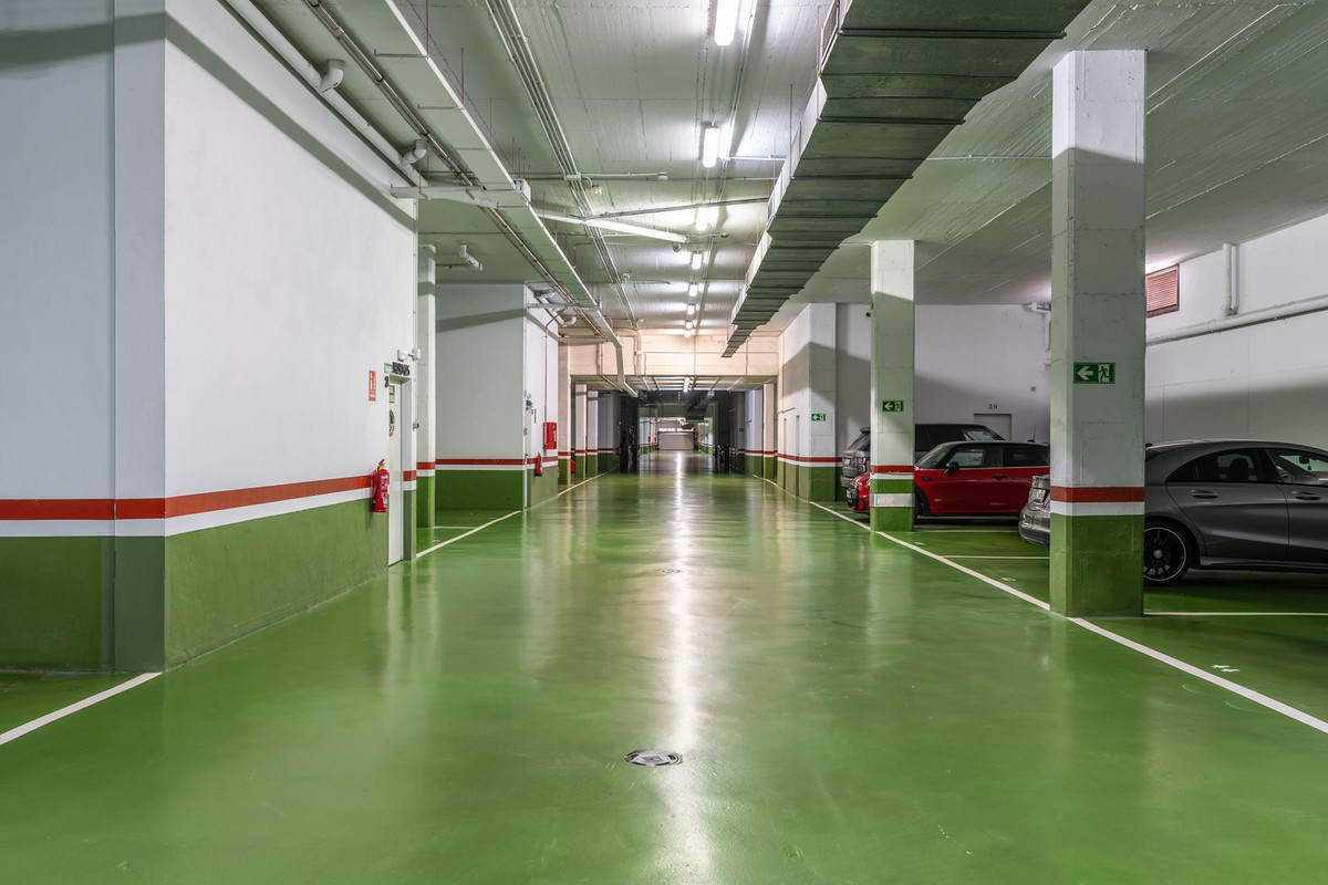 Te koop Gelijkvloers appartement Costa Del Sol Estepona € 1.400.000,-