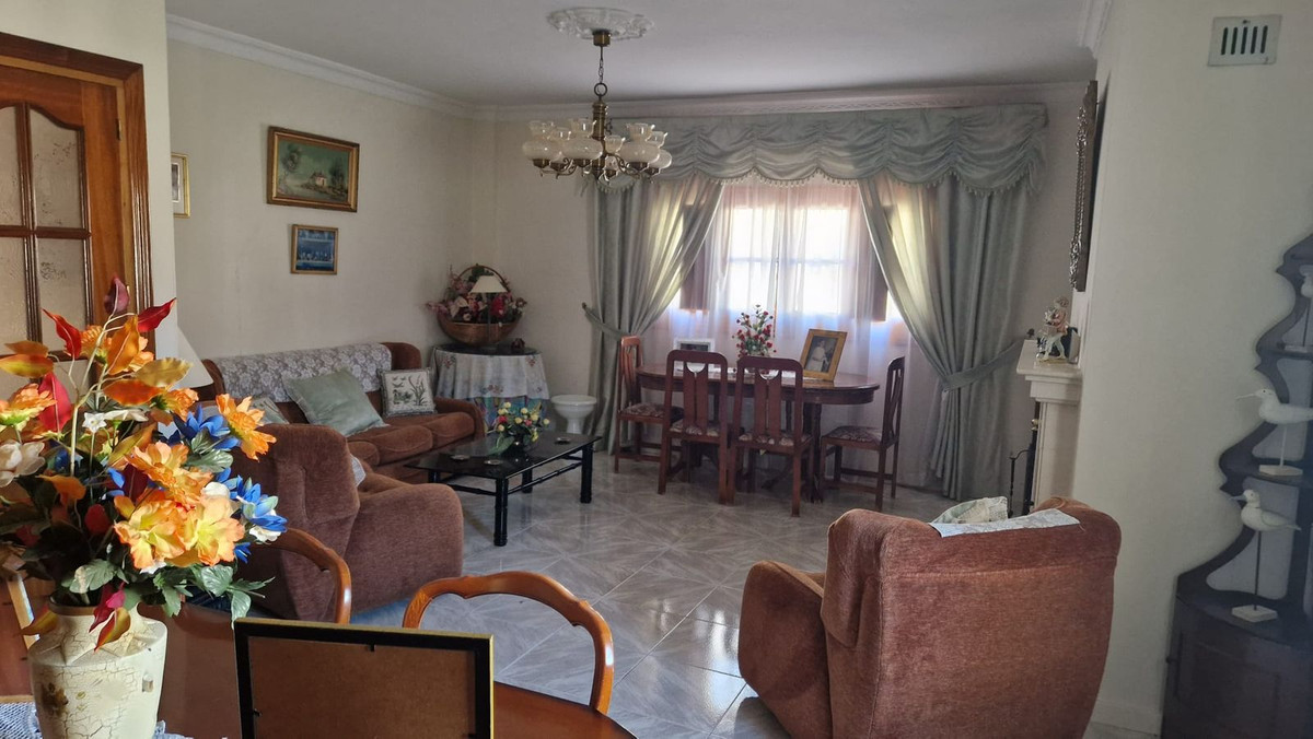 Te koop Vrijstaande Villa Costa Del Sol Ronda € 270.000,-