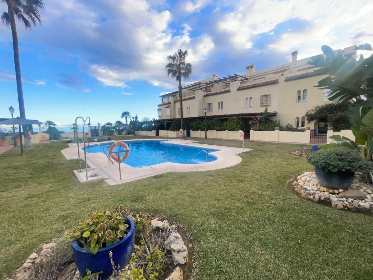 Te koop Herenhuis Costa Del Sol Casares € 550.000,-