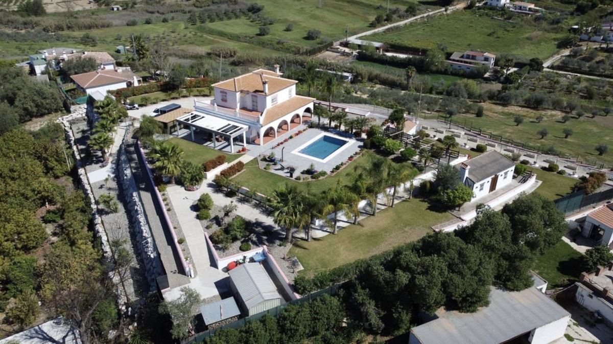 Te koop Vrijstaande Villa Costa Del Sol Alhaurín El Grande € 849.000,-