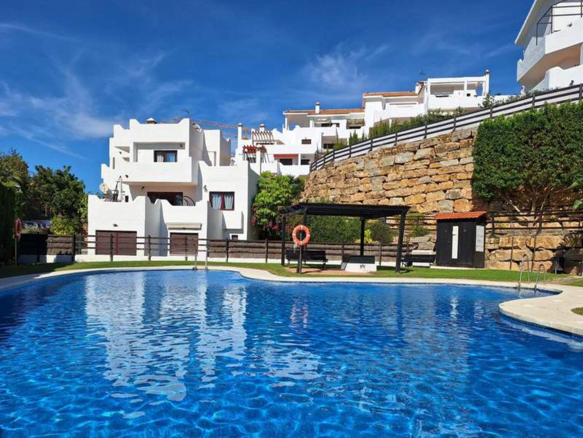 Te koop Gelijkvloers appartement Costa Del Sol Casares € 365.000,-