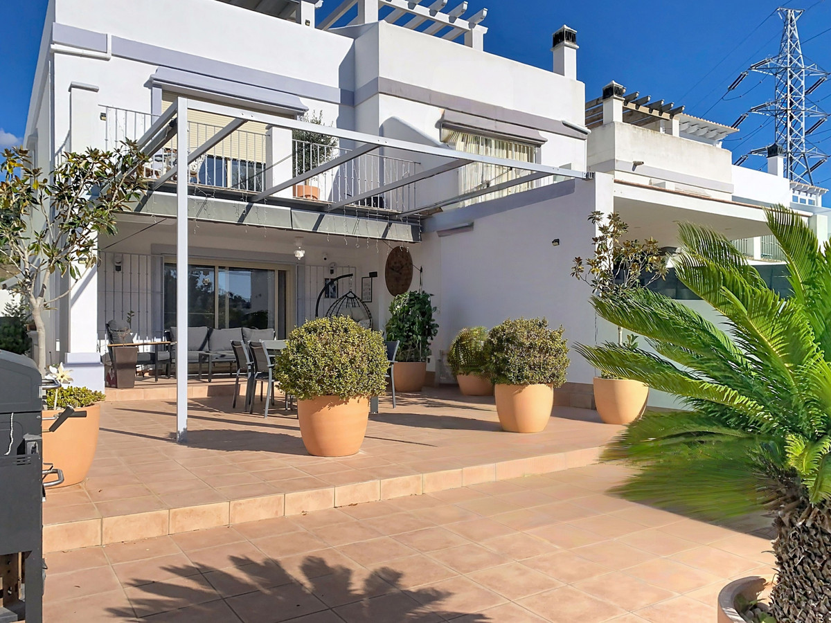 Te koop Half vrijstaand huis Costa Del Sol Estepona € 777.000,-