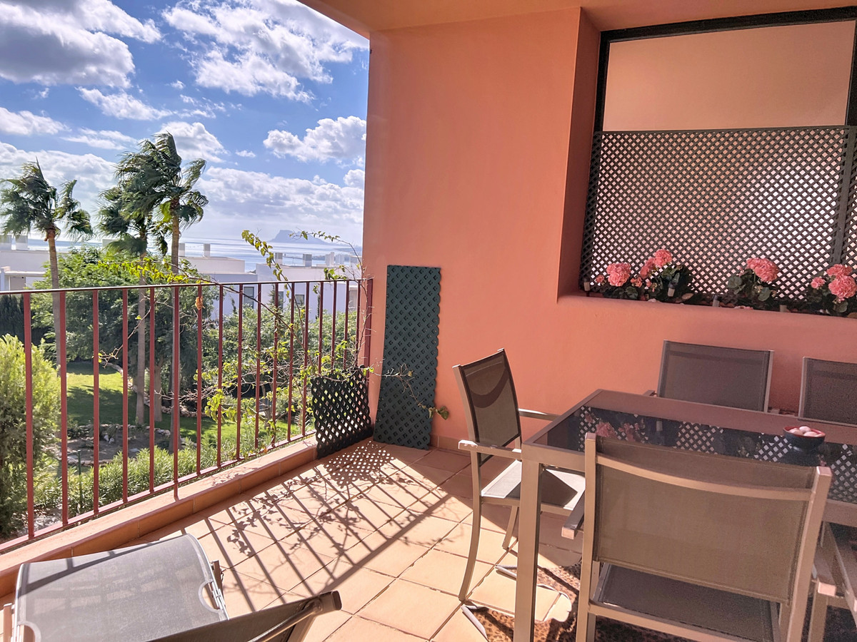 Te koop Middle Floor Apartment Costa Del Sol Manilva € 439.000,-