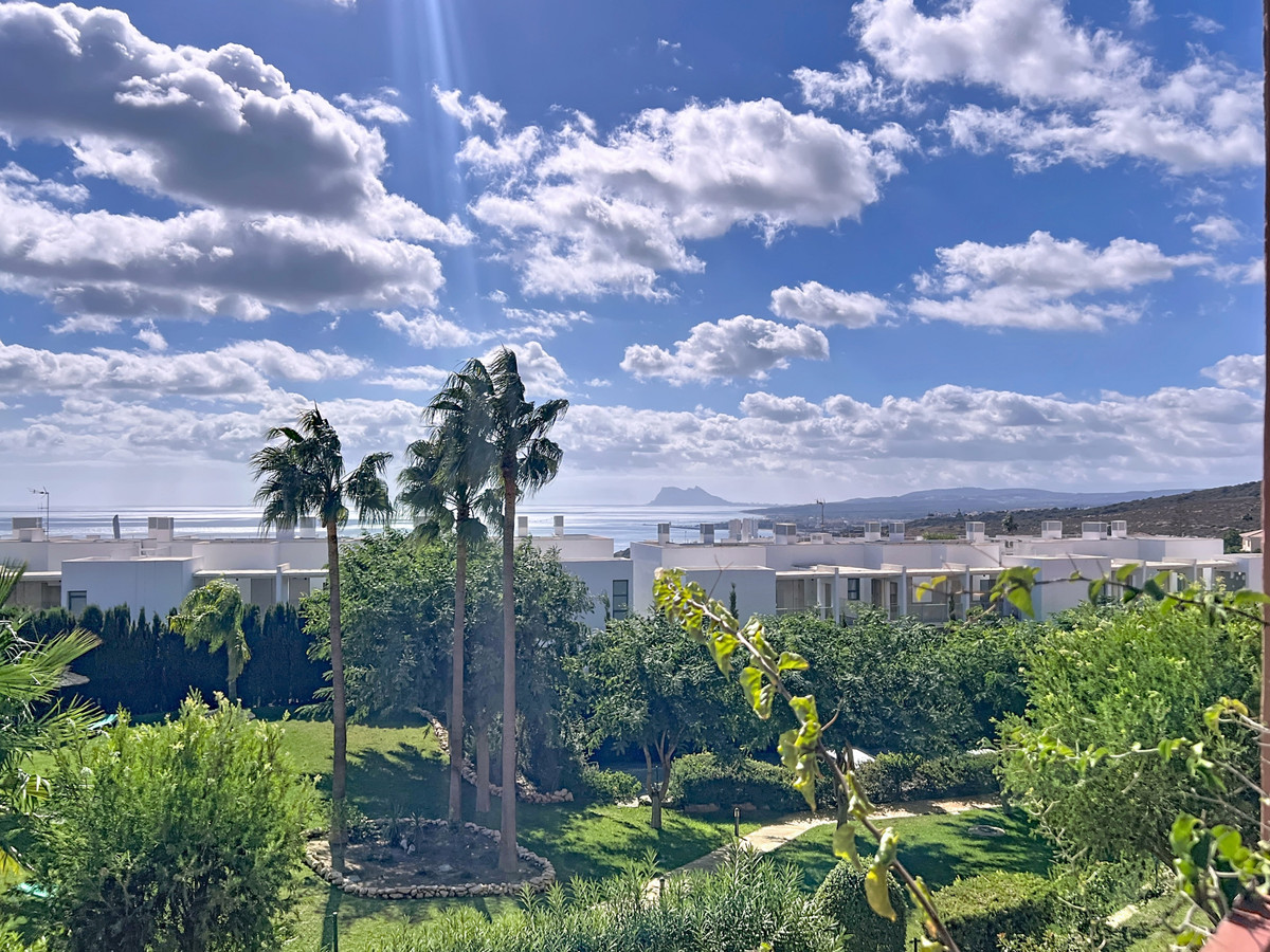 Te koop Middle Floor Apartment Costa Del Sol Manilva € 439.000,-