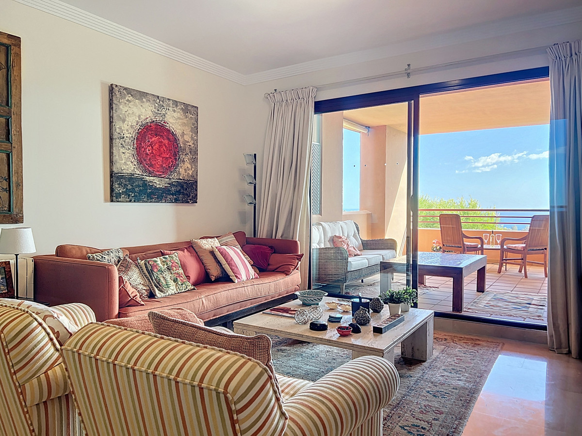 Te koop Middle Floor Apartment Costa Del Sol Manilva € 439.000,-