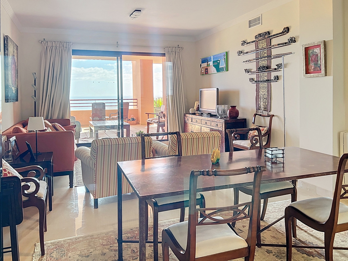 Te koop Middle Floor Apartment Costa Del Sol Manilva € 439.000,-