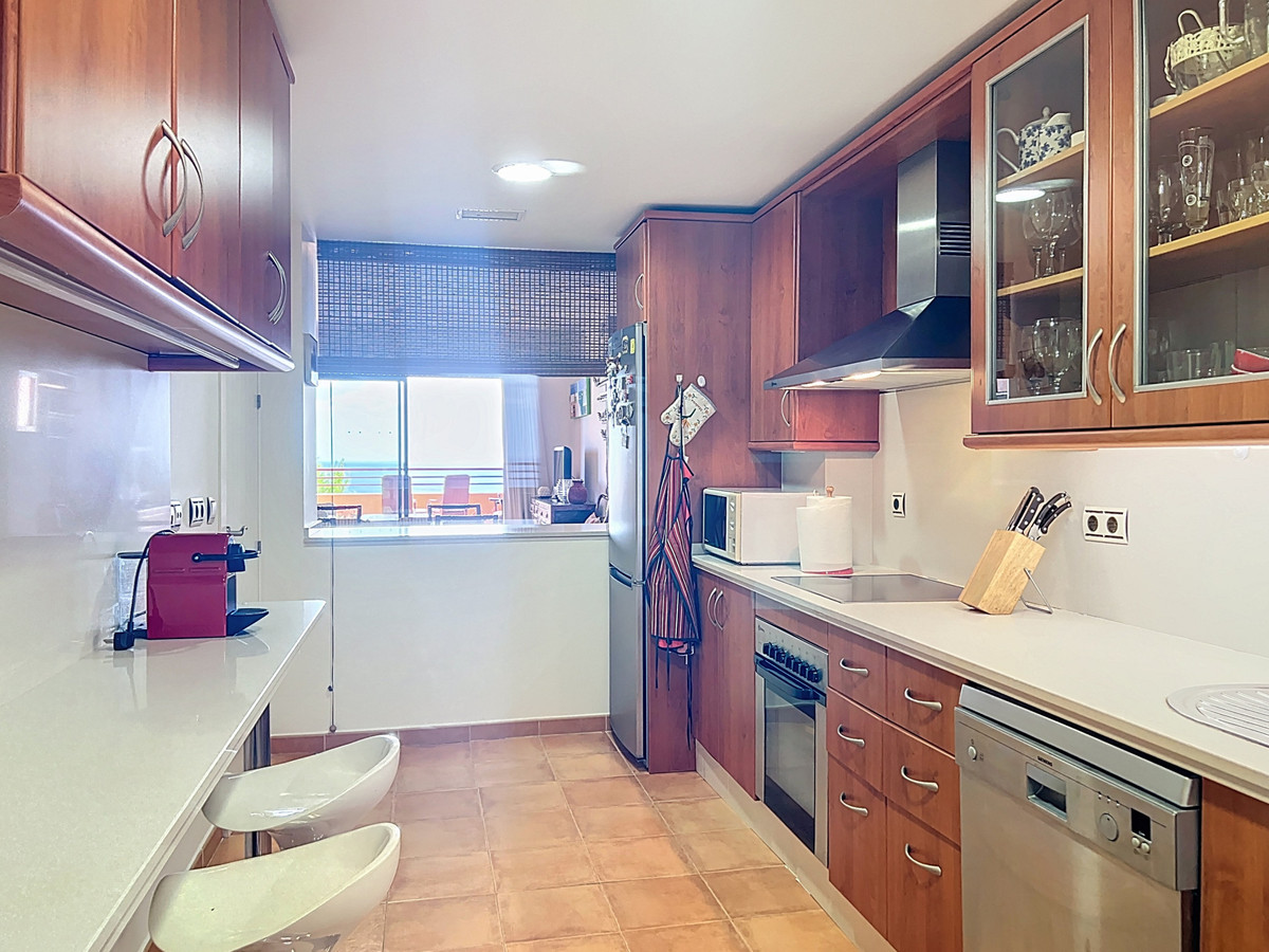 Te koop Middle Floor Apartment Costa Del Sol Manilva € 439.000,-