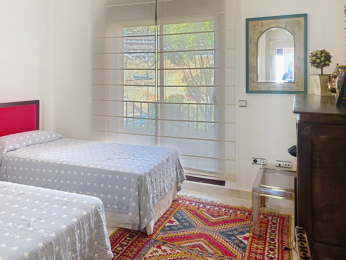 Te koop Middle Floor Apartment Costa Del Sol Manilva € 439.000,-