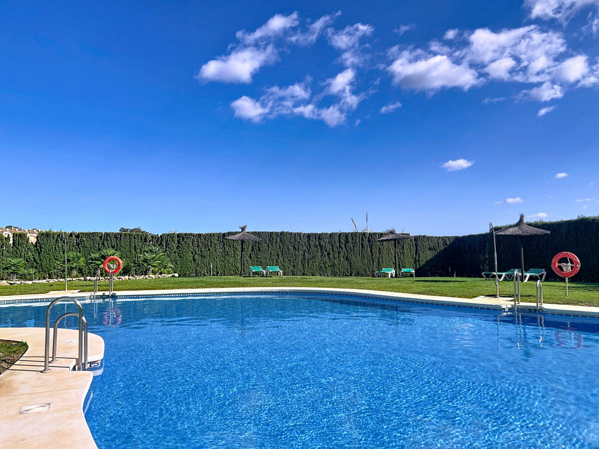 Te koop Middle Floor Apartment Costa Del Sol Manilva € 439.000,-