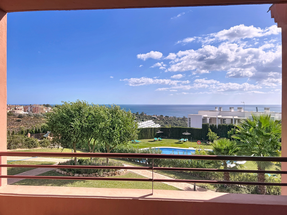 Te koop Middle Floor Apartment Costa Del Sol Manilva € 439.000,-