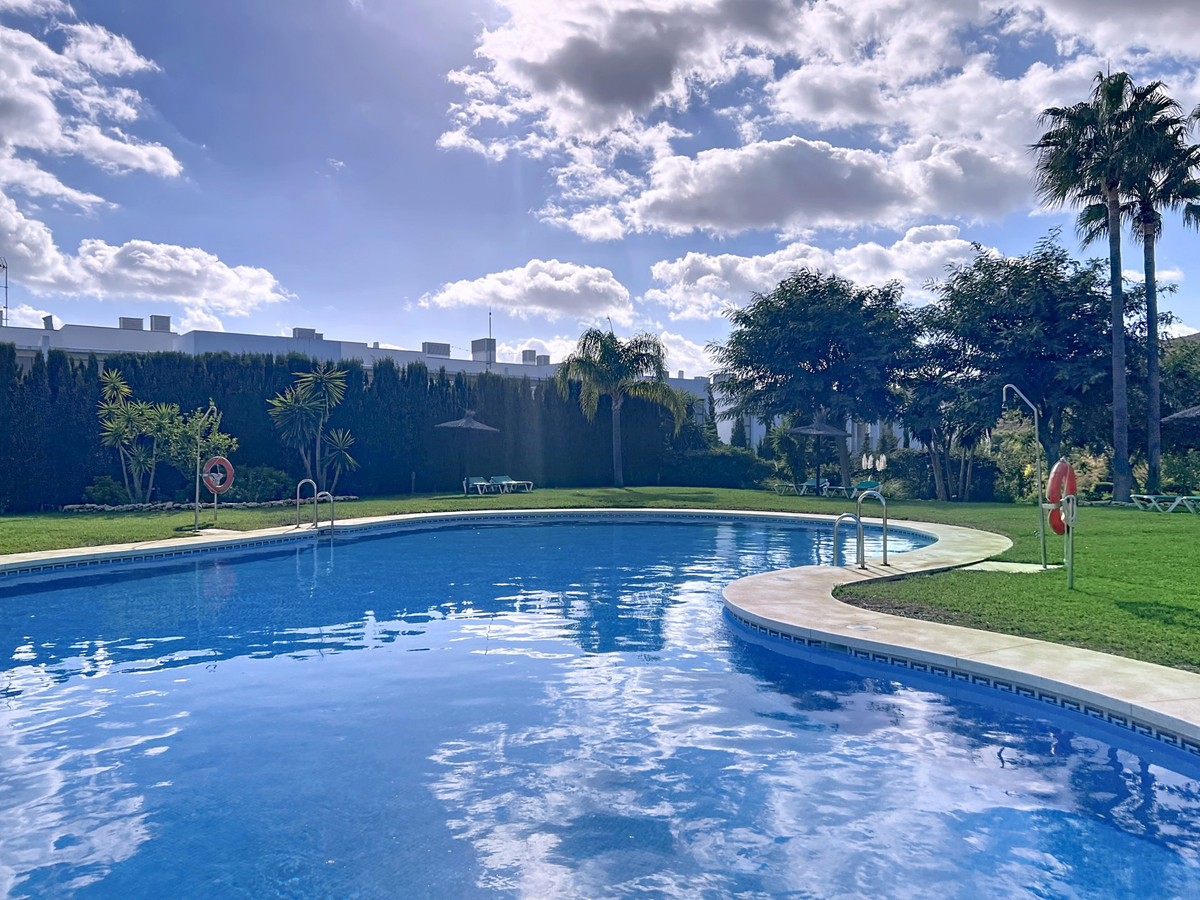 Te koop Middle Floor Apartment Costa Del Sol Manilva € 439.000,-