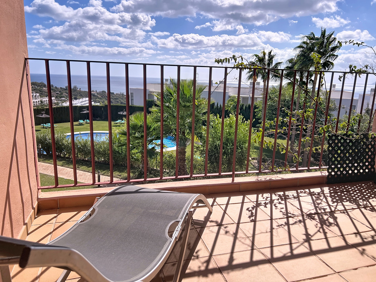 Te koop Middle Floor Apartment Costa Del Sol Manilva € 439.000,-