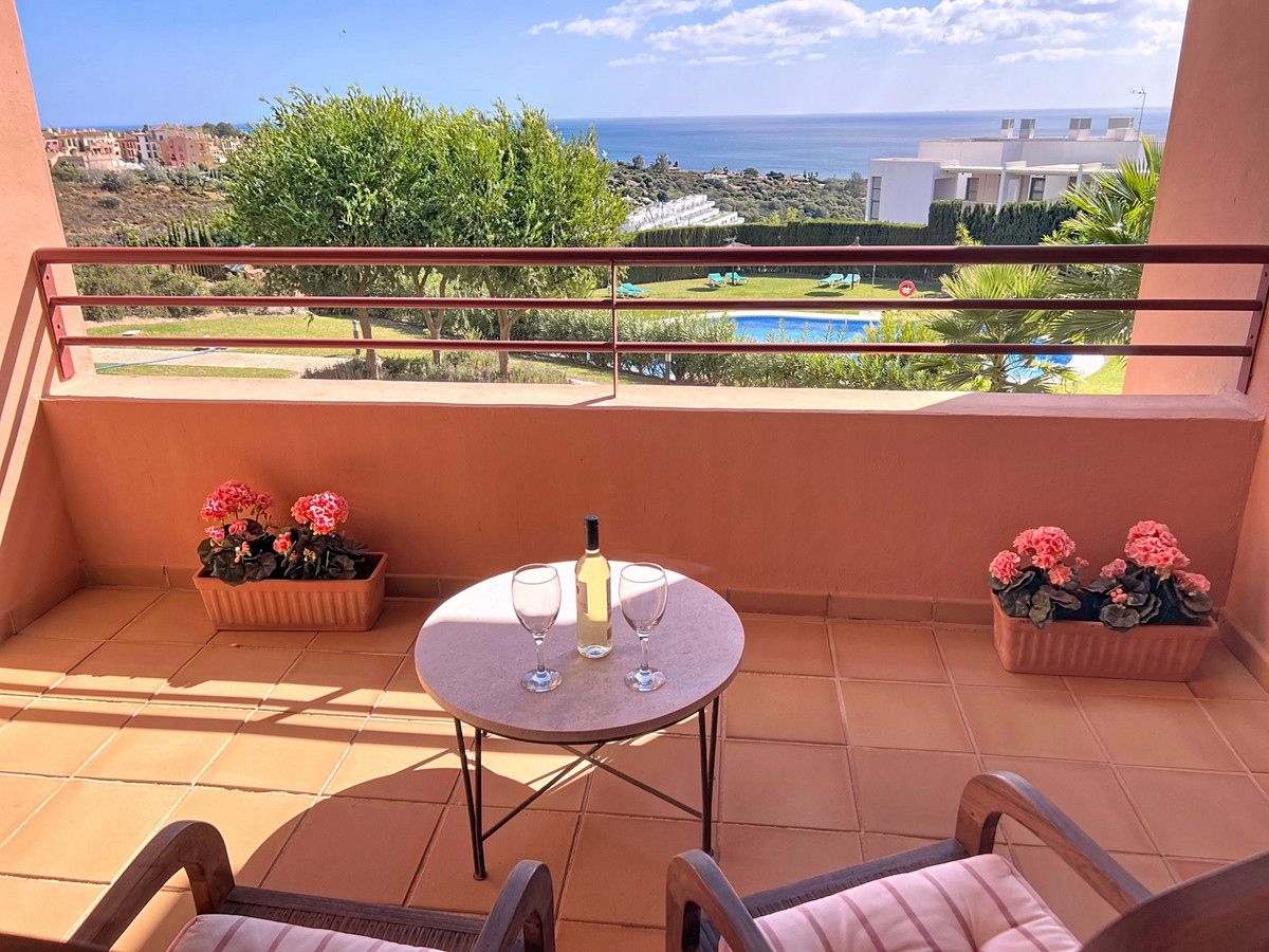 Te koop Middle Floor Apartment Costa Del Sol Manilva € 439.000,-