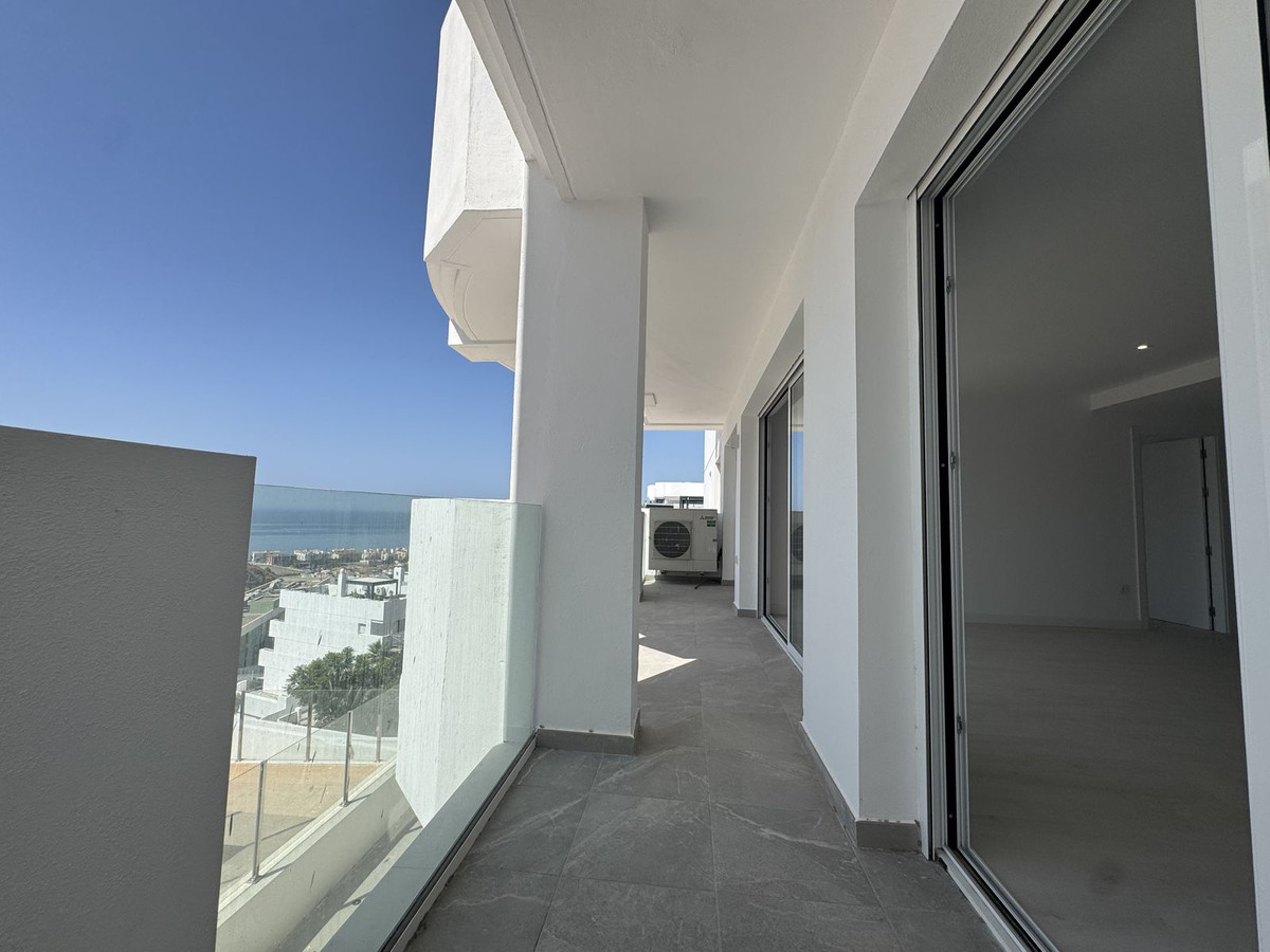 Te koop Middle Floor Apartment Costa Del Sol Rincón De La Victoria € 388.000,-