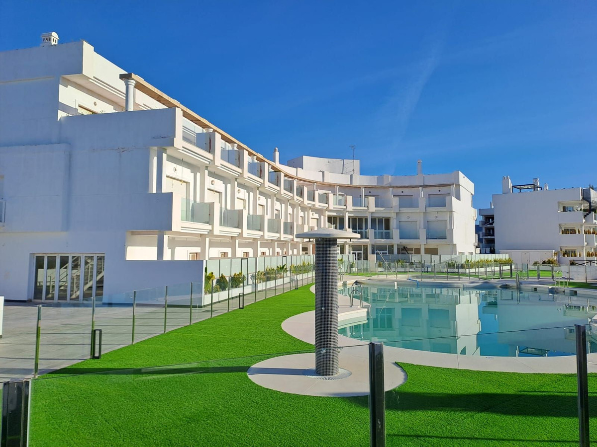 Te koop Middle Floor Apartment Costa Del Sol Rincón De La Victoria € 388.000,-