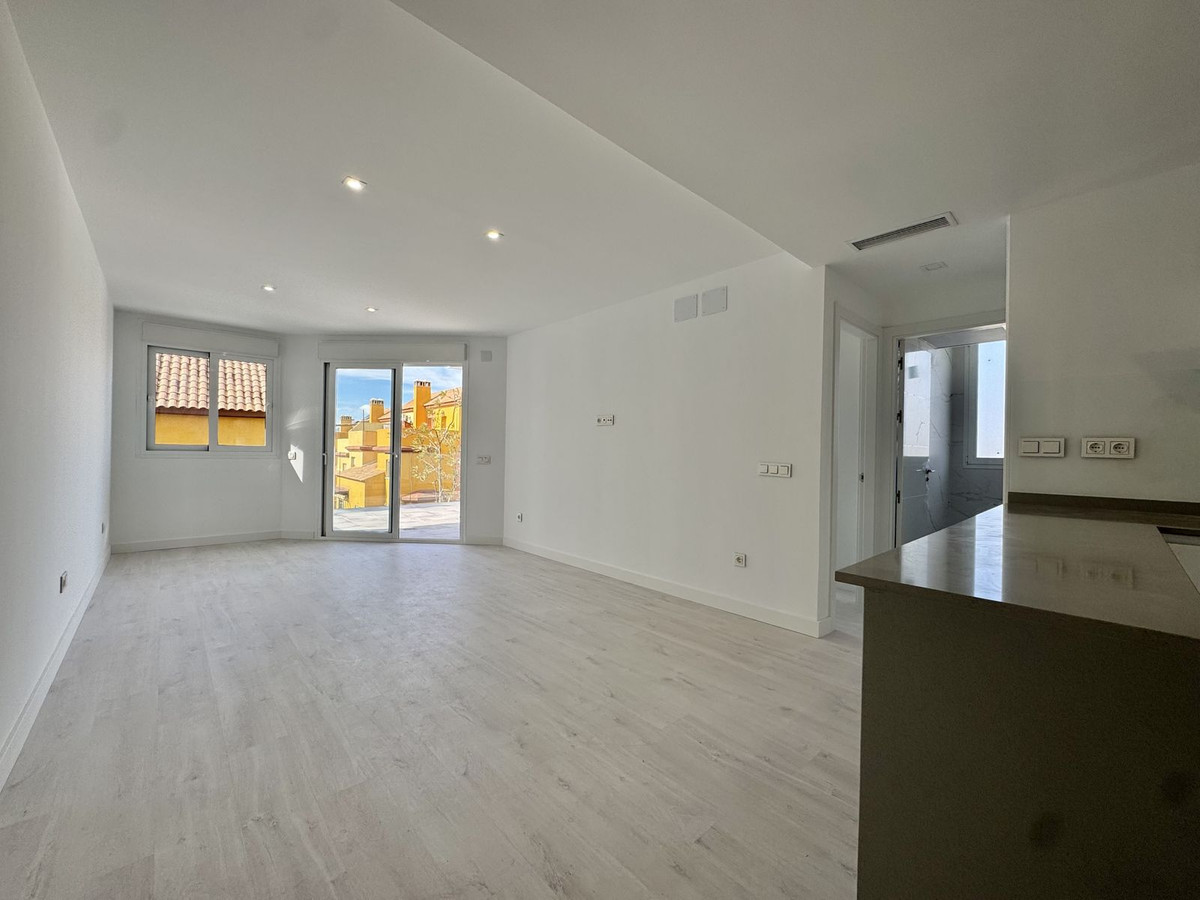 Te koop Middle Floor Apartment Costa Del Sol Rincón De La Victoria € 349.000,-