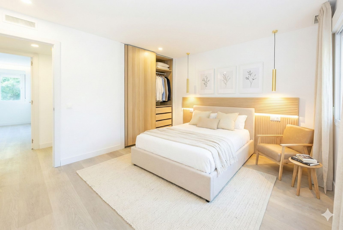 Te koop Middle Floor Apartment Costa Del Sol Fuengirola € 410.000,-