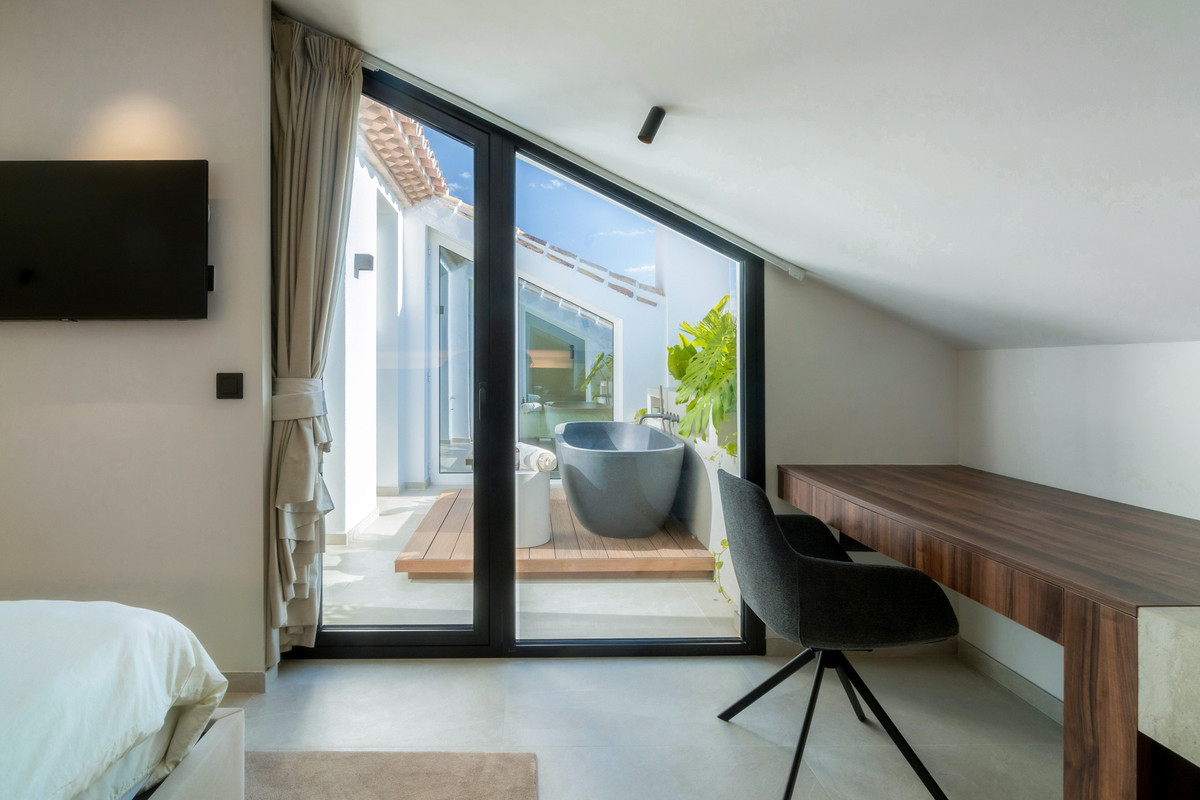 Te koop Penthouse Duplex Costa Del Sol Nueva Andalucía € 1.550.000,-