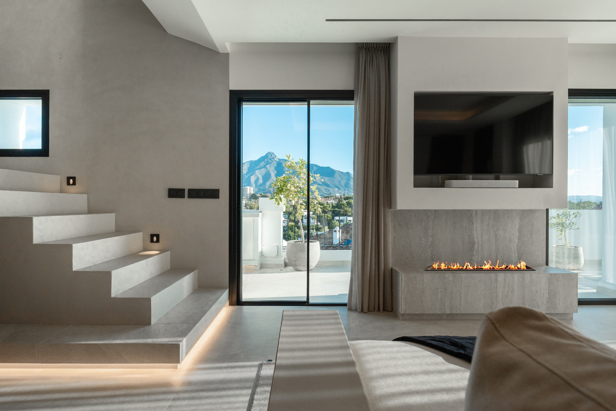 Te koop Penthouse Duplex Costa Del Sol Nueva Andalucía € 1.550.000,-