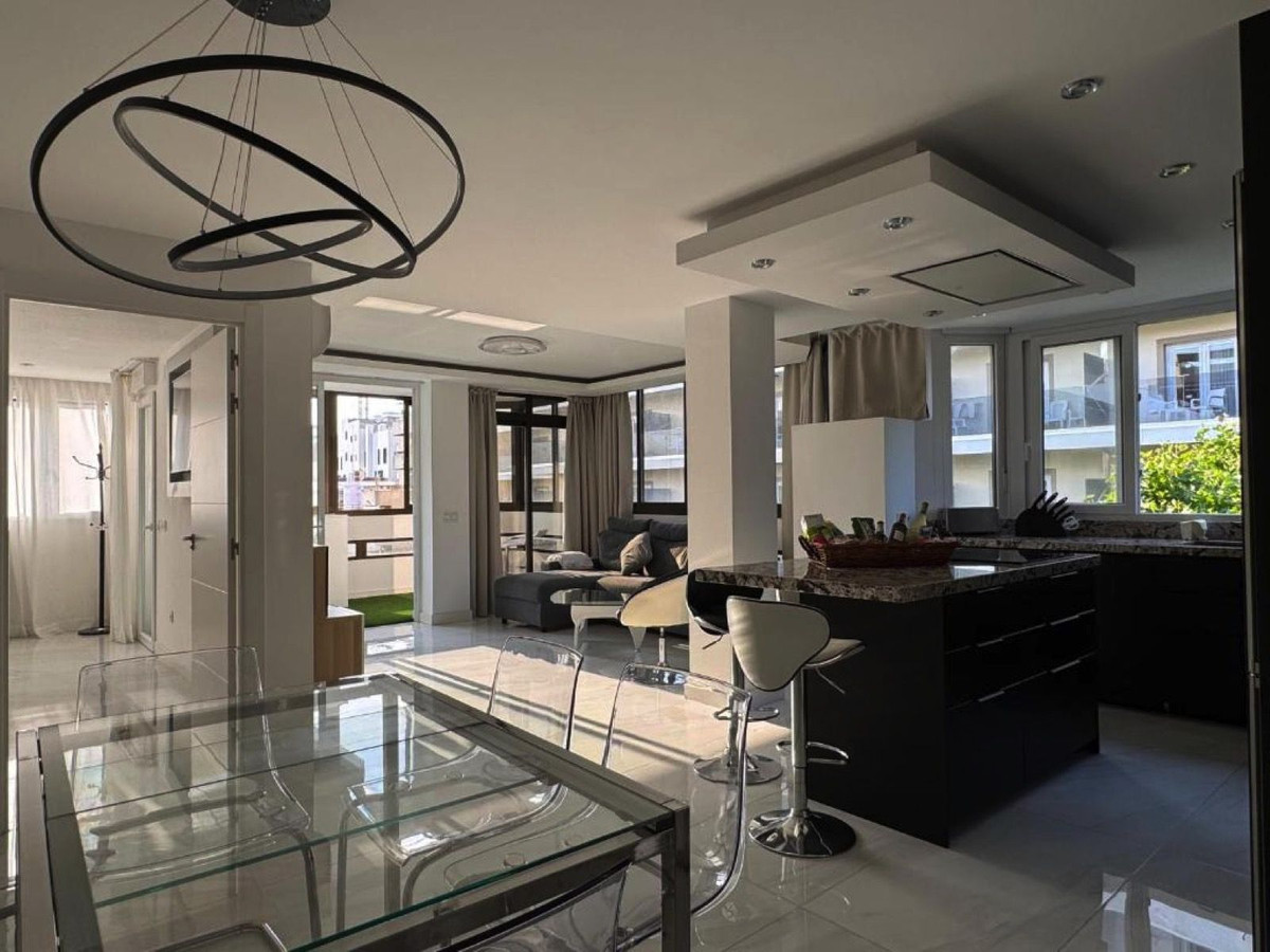 Te koop Middle Floor Apartment Costa Del Sol Marbella € 770.000,-