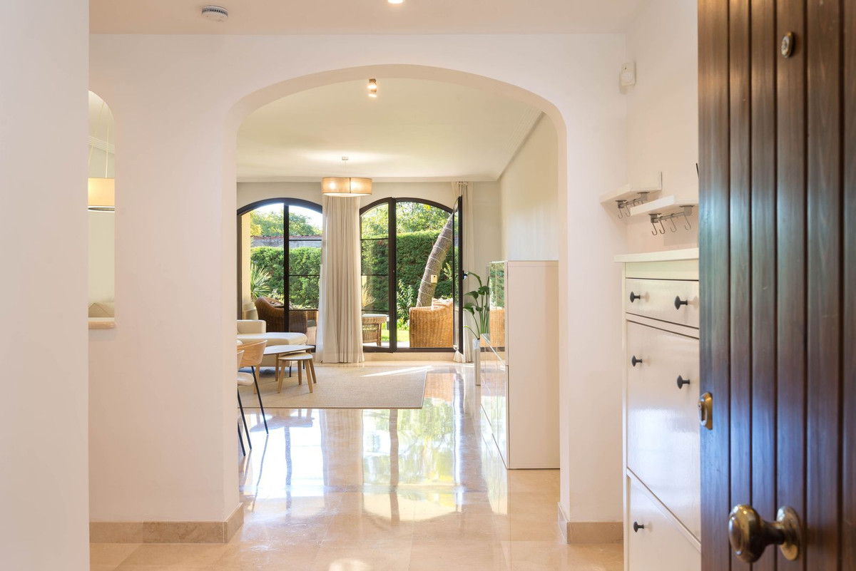 Te koop Gelijkvloers appartement Costa Del Sol Los Arqueros € 499.000,-