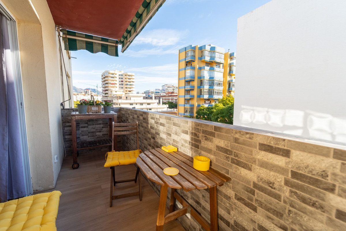 Te koop Middle Floor Apartment Costa Del Sol Fuengirola € 430.000,-