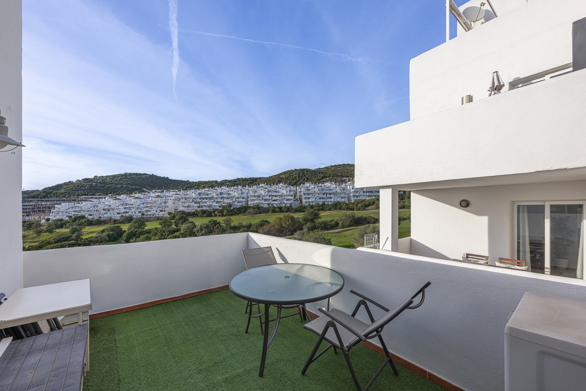 Te koop Middle Floor Apartment Costa Del Sol Estepona € 325.000,-