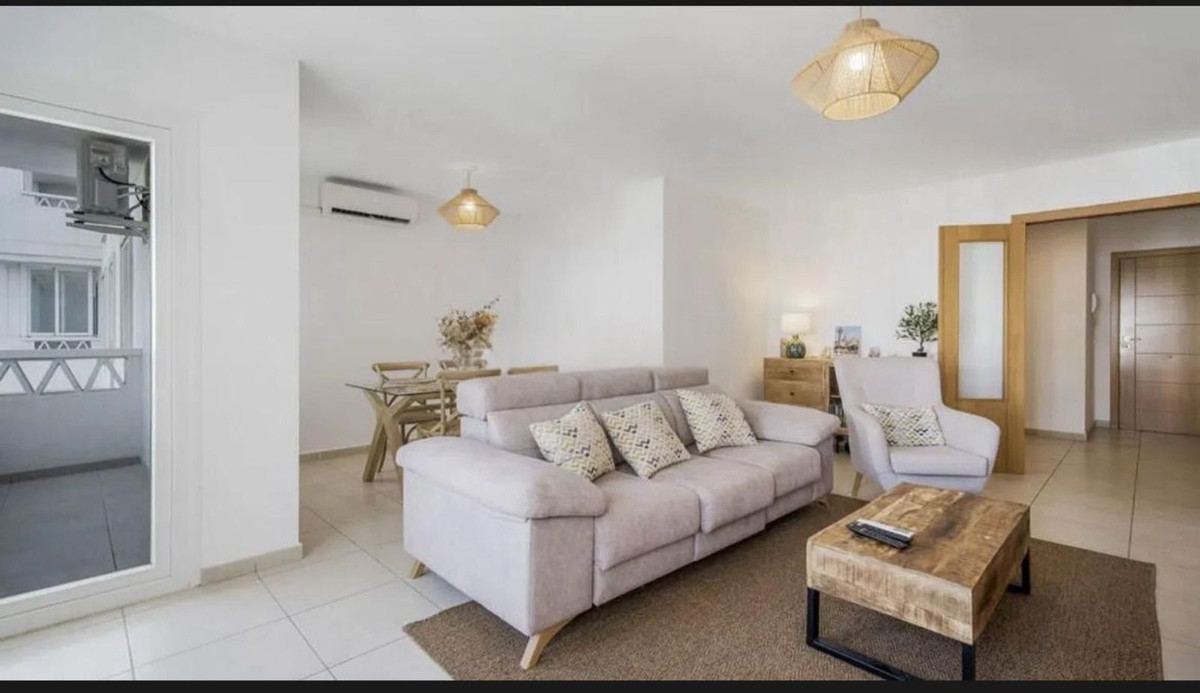 Te koop Middle Floor Apartment Costa Del Sol Nueva Andalucía € 390.000,-