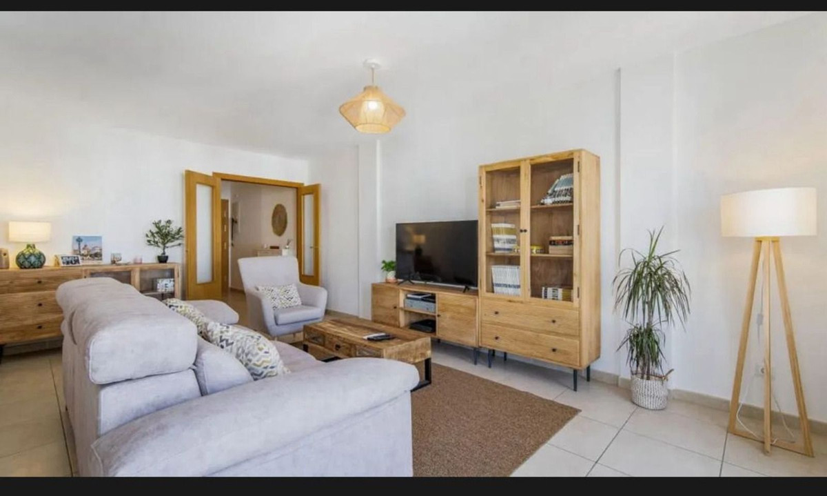 Te koop Middle Floor Apartment Costa Del Sol Nueva Andalucía € 390.000,-