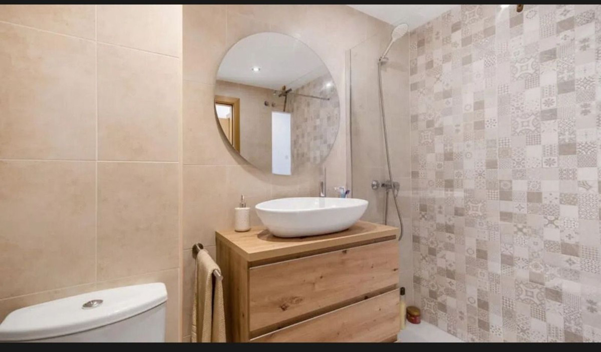 Te koop Middle Floor Apartment Costa Del Sol Nueva Andalucía € 390.000,-