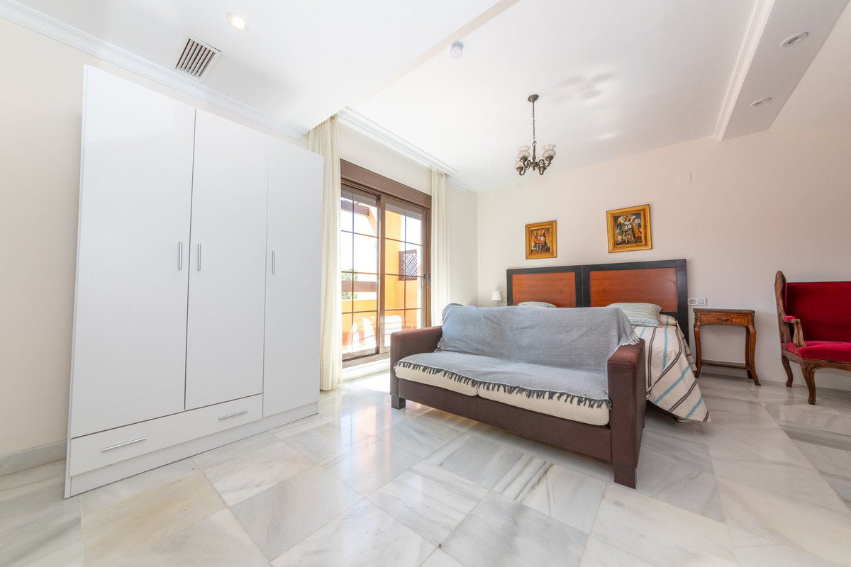 Te koop Penthouse Duplex Costa Del Sol New Golden Mile € 899.950,-