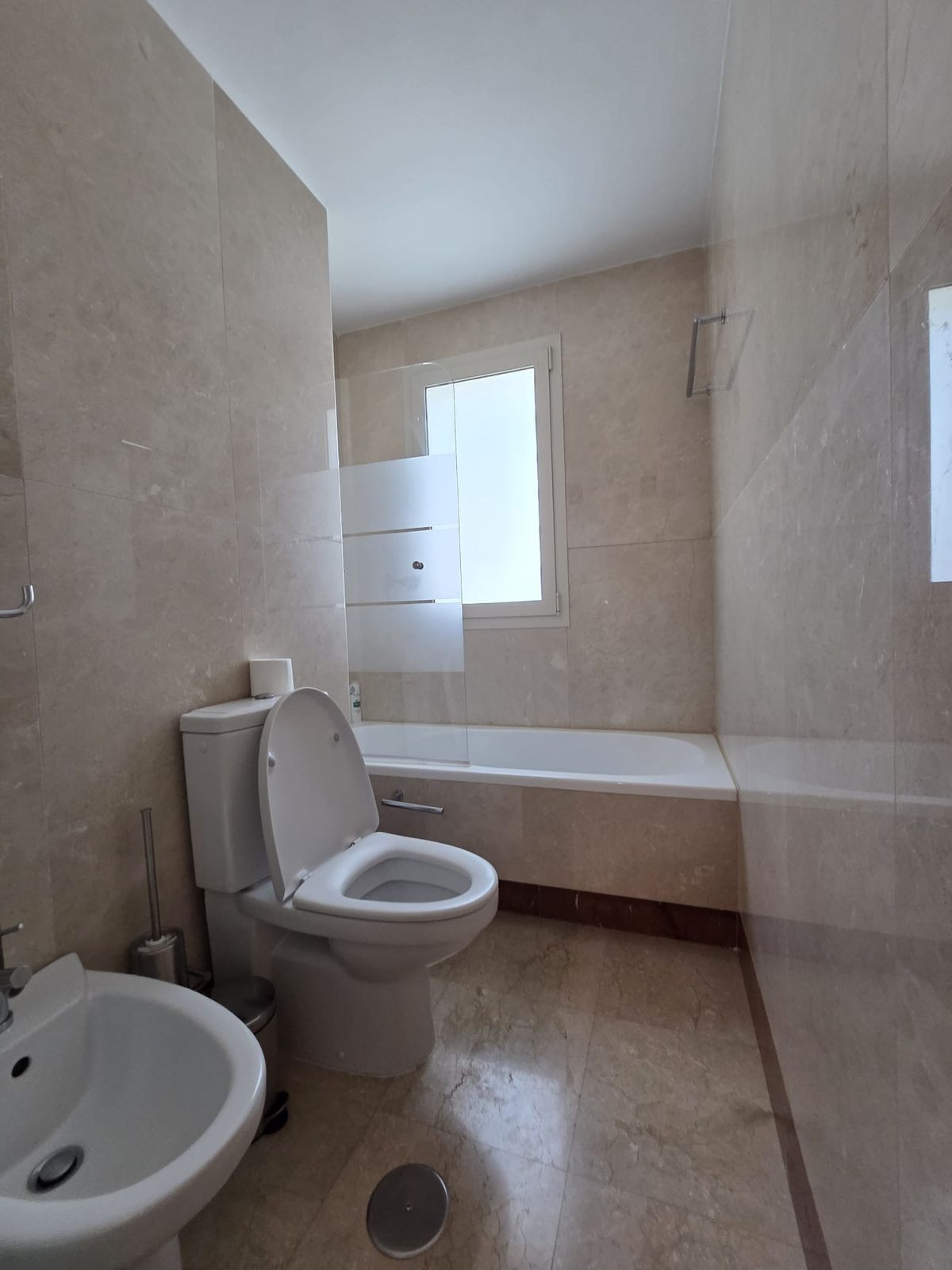 Te koop Middle Floor Apartment Costa Del Sol Sierra Blanca € 1.100.000,-