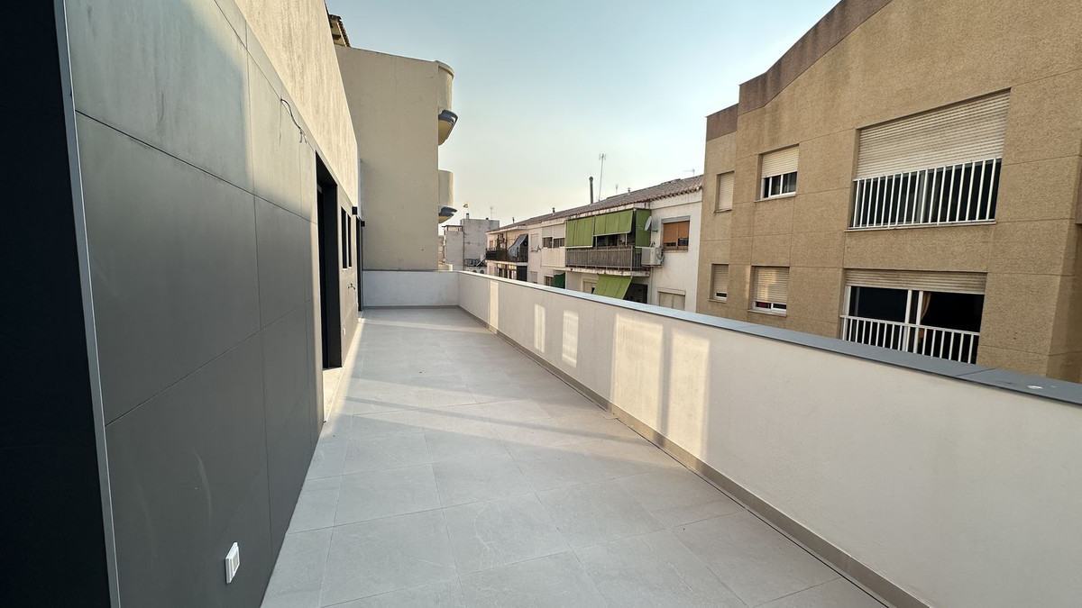 Te koop Bovenwoning Costa Del Sol Estepona € 555.000,-