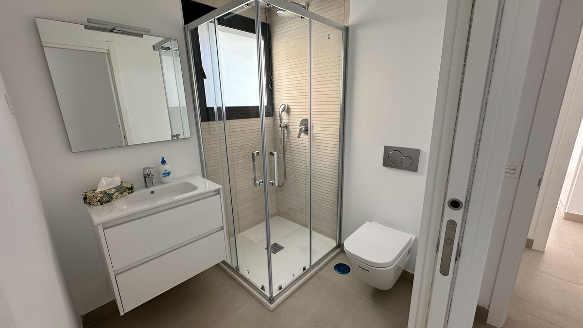 Te koop Bovenwoning Costa Del Sol Estepona € 555.000,-