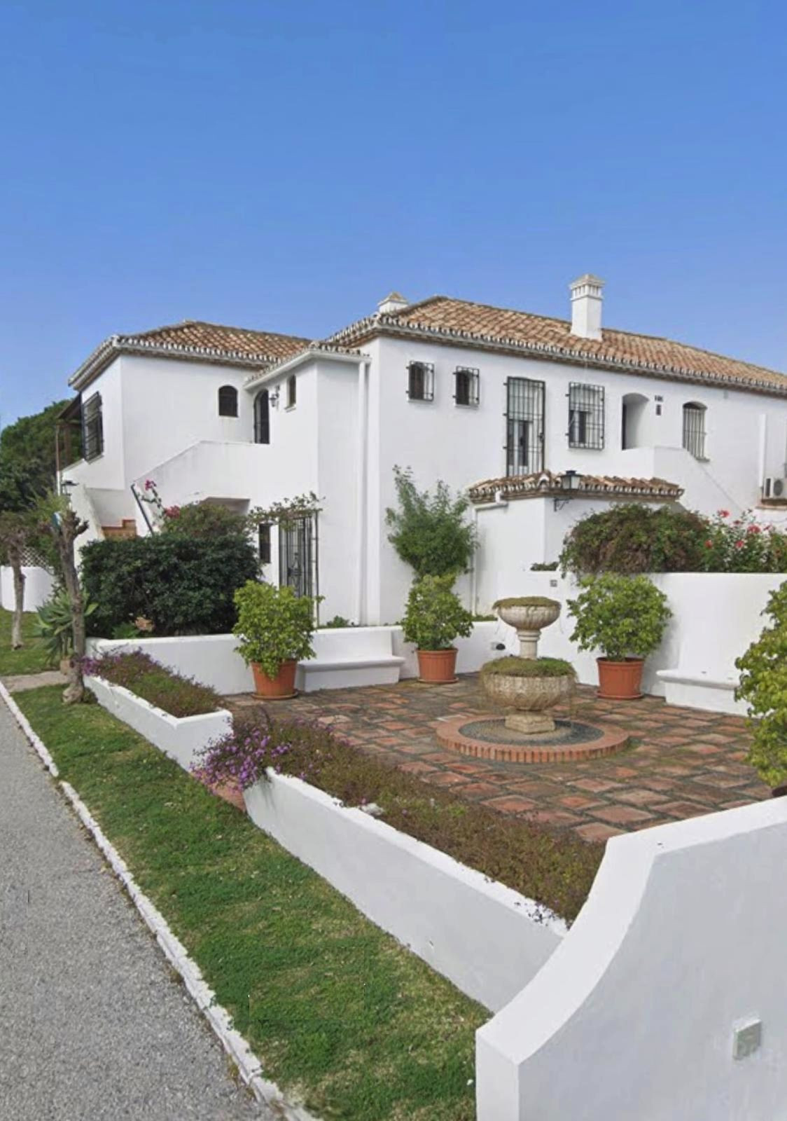 Te koop Middle Floor Apartment Costa Del Sol Benamara € 335.000,-