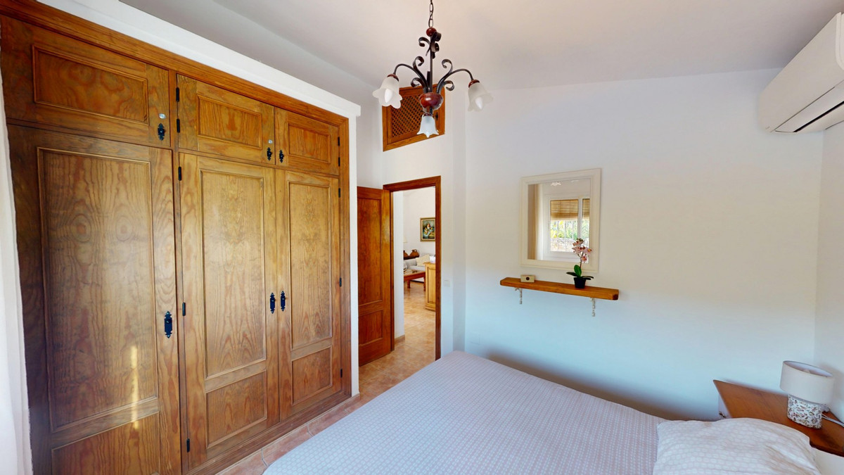 Te koop Vrijstaande Villa Costa Del Sol Frigiliana € 365.000,-