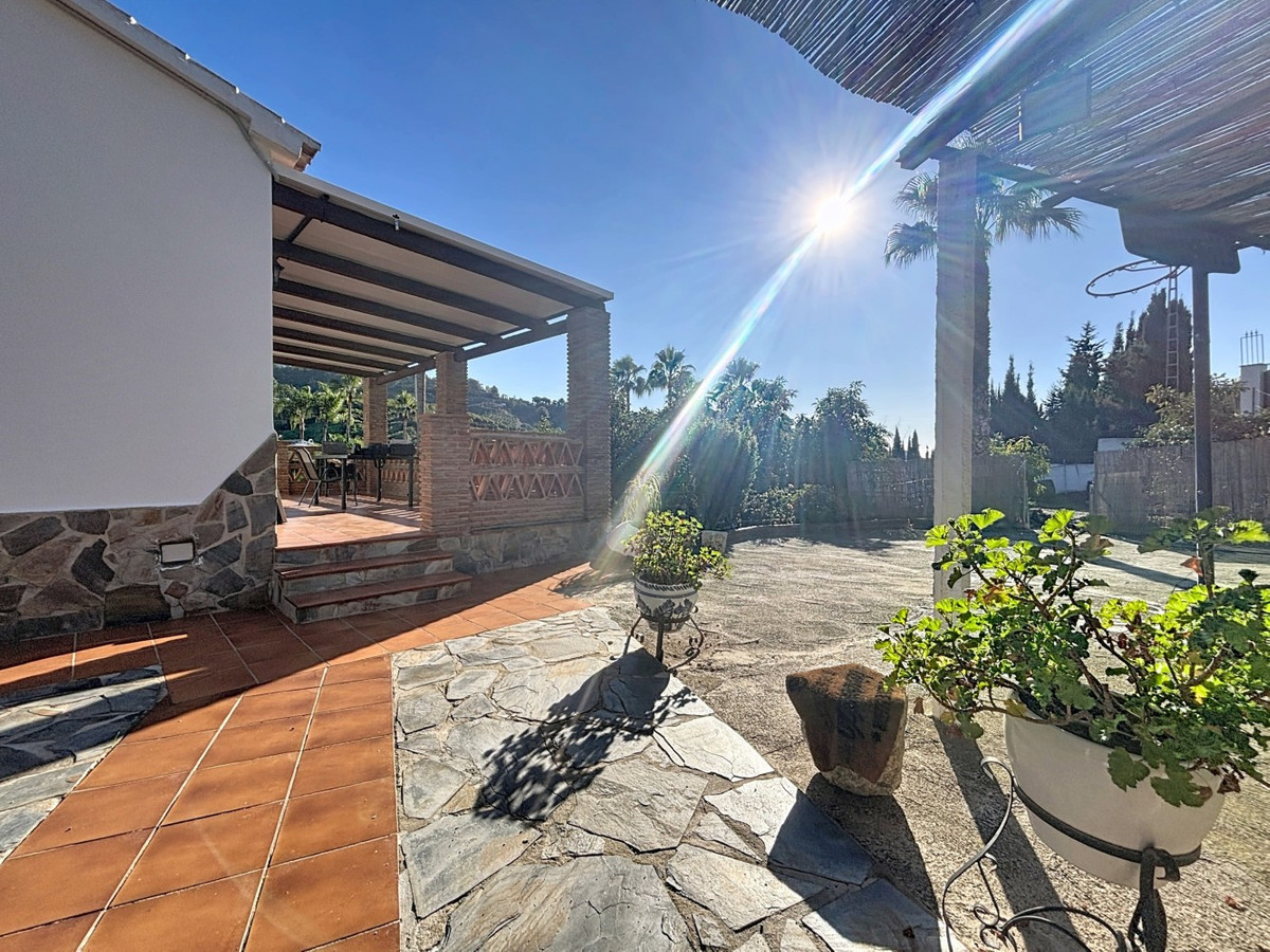 Te koop Vrijstaande Villa Costa Del Sol Frigiliana € 365.000,-