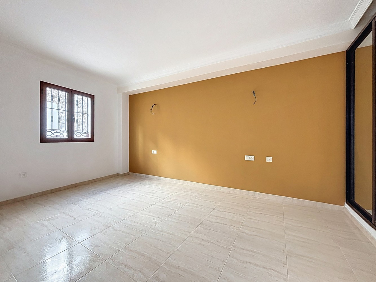 Te koop Vrijstaande Villa Costa Del Sol Algarrobo € 480.000,-