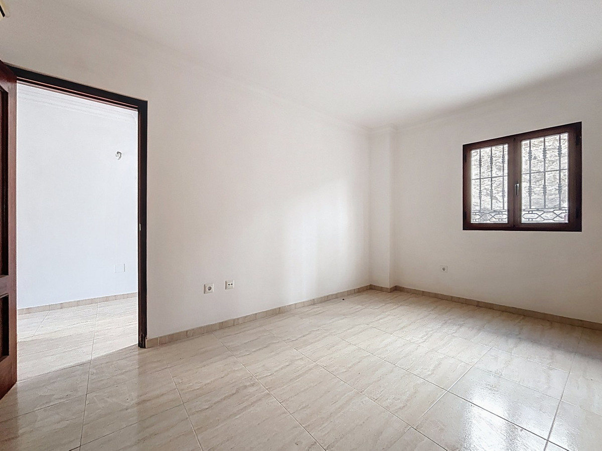 Te koop Vrijstaande Villa Costa Del Sol Algarrobo € 480.000,-