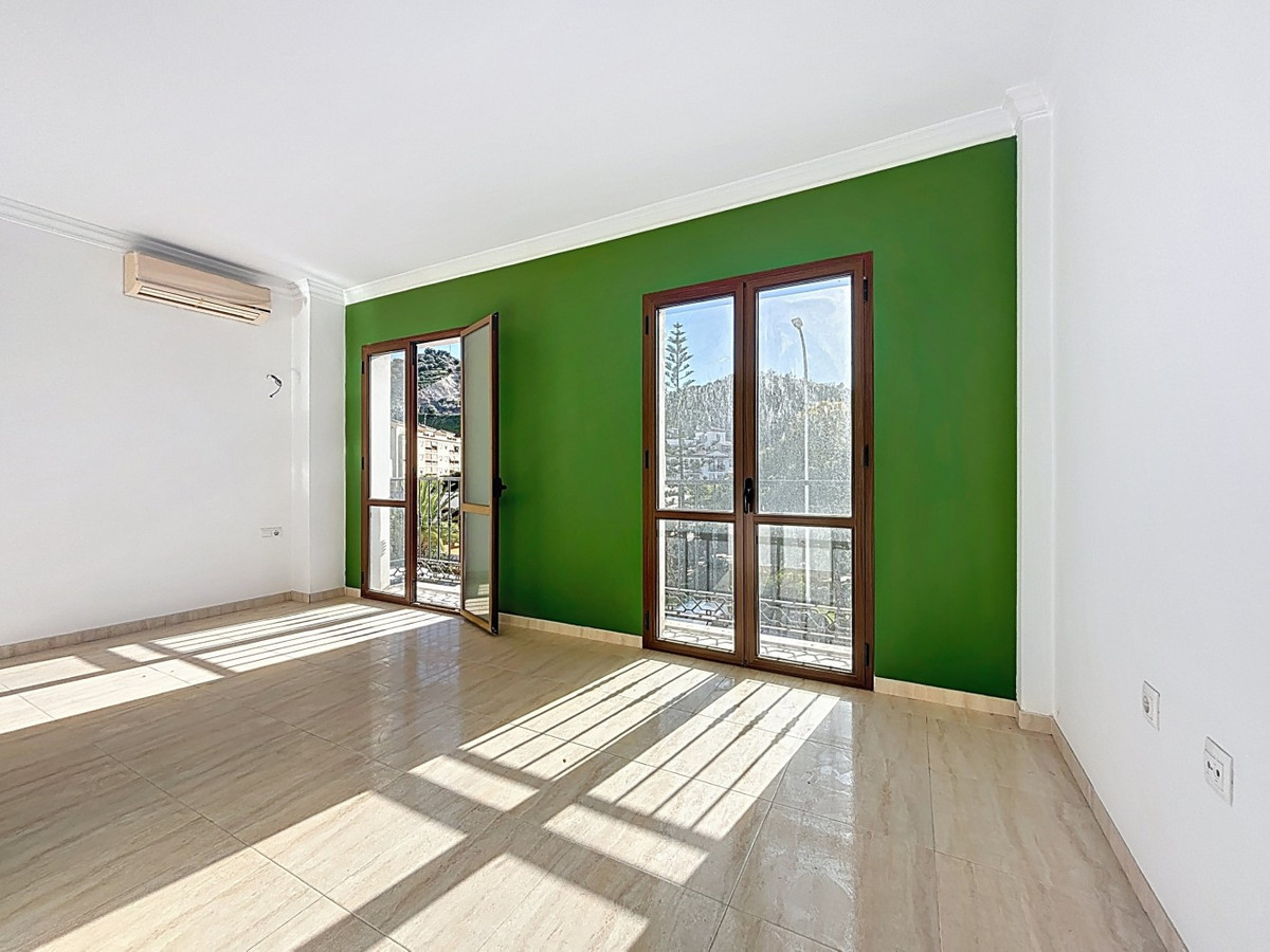 Te koop Vrijstaande Villa Costa Del Sol Algarrobo € 480.000,-