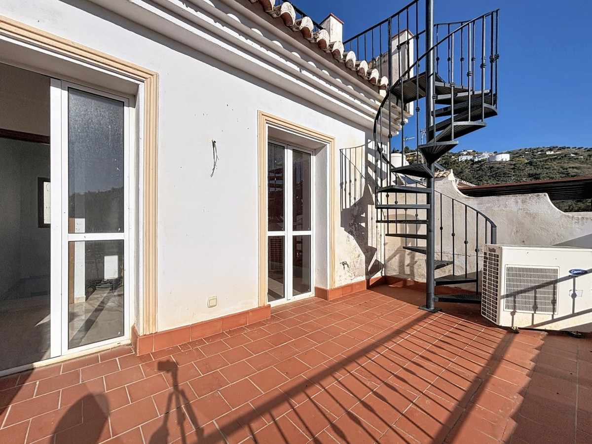 Te koop Vrijstaande Villa Costa Del Sol Algarrobo € 480.000,-