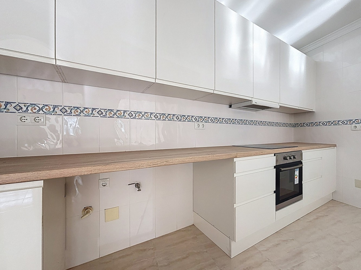 Te koop Vrijstaande Villa Costa Del Sol Algarrobo € 480.000,-