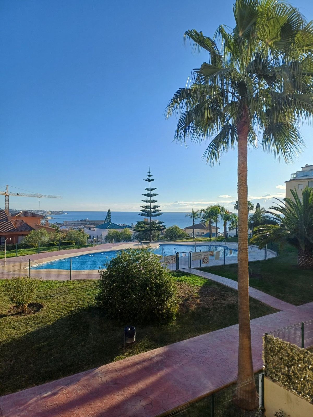 Te koop Middle Floor Apartment Costa Del Sol La Cala De Mijas € 450.000,-